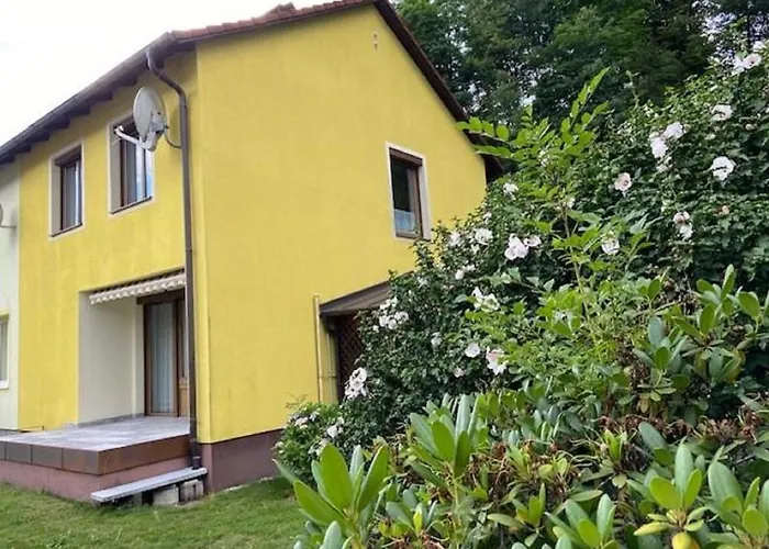 Am Schlosspark Aspang Markt