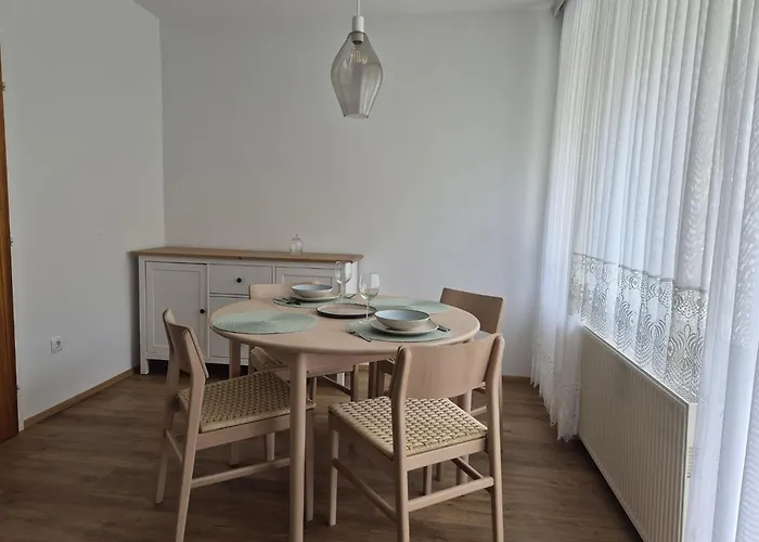 Holiday home Am Schlosspark Aspang Markt